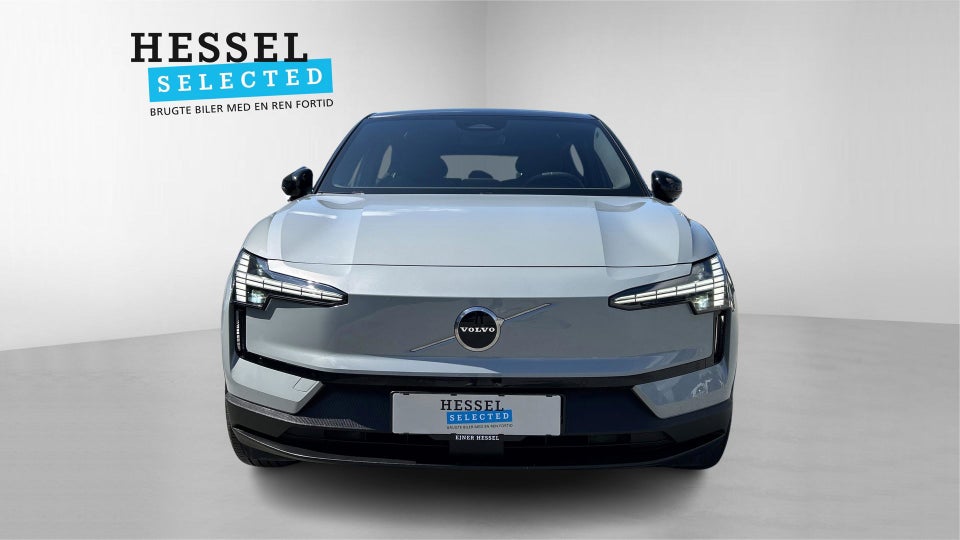 Volvo EX30 Standard Range Plus 5d