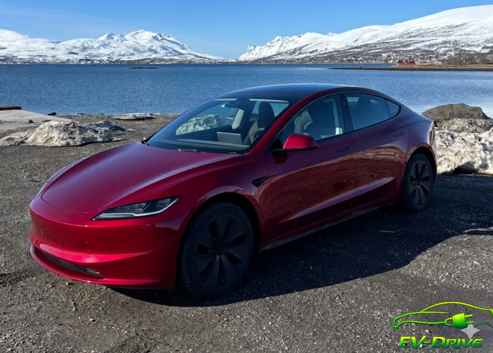 Tesla Model 3 RWD 4d