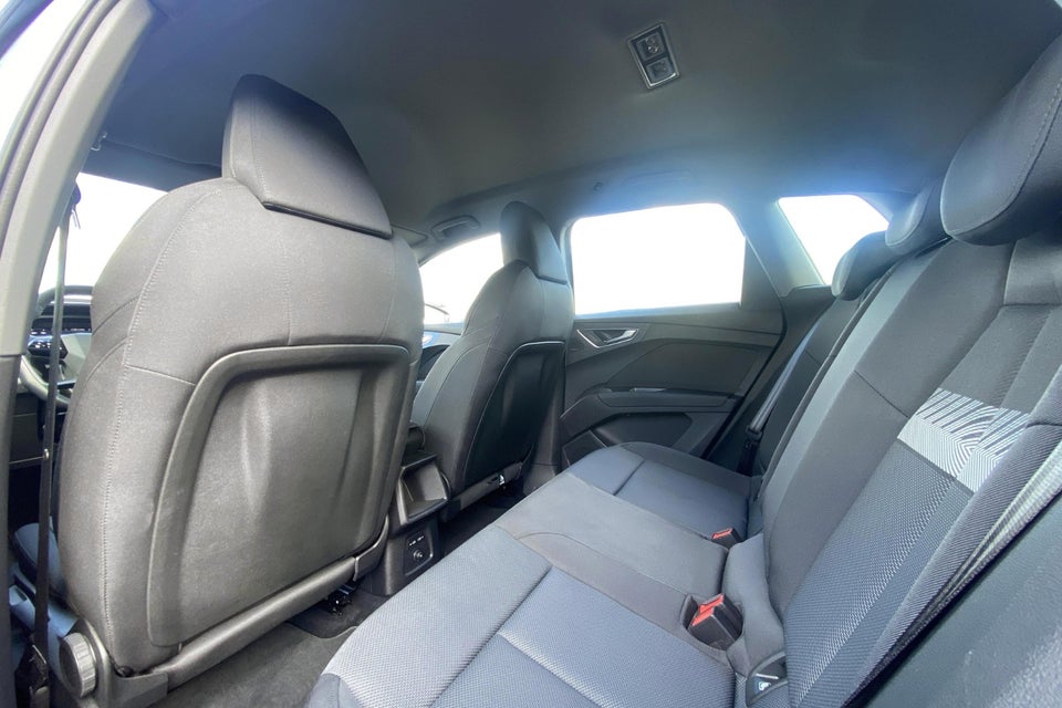 Audi Q4 e-tron 45 Progress 5d