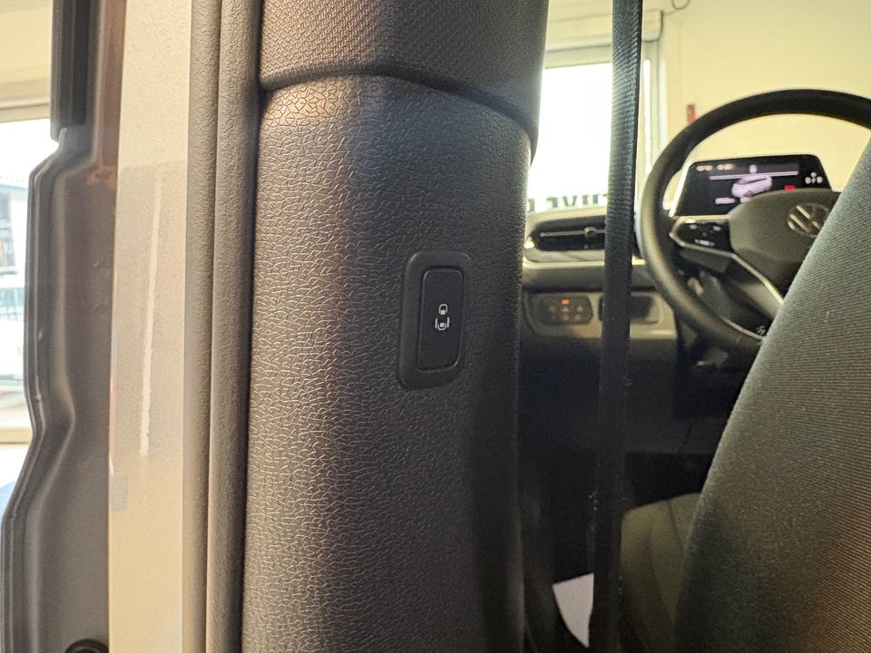 VW ID. Buzz 77 Pro SWB 5d