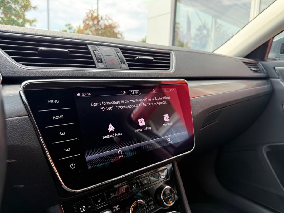 Skoda Superb 1,4 TSi iV Style Combi DSG 5d