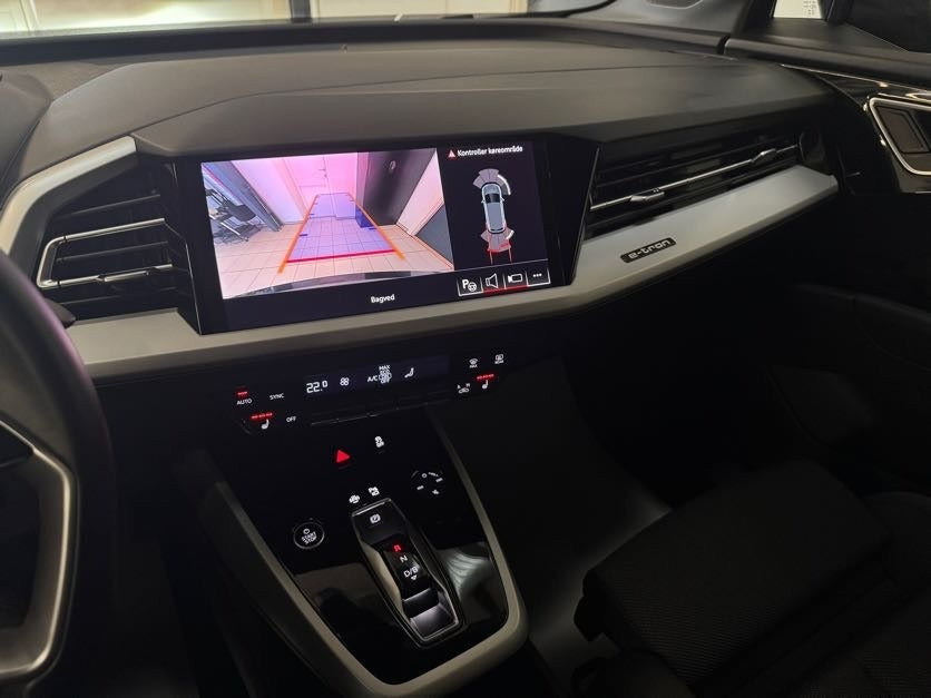 Audi Q4 e-tron 45 Progress 5d