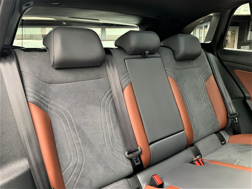 VW ID.4 77 1ST Max 5d