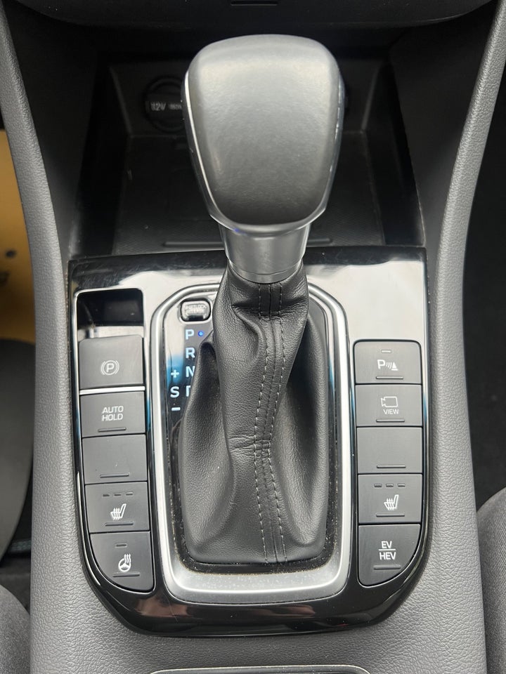 Hyundai Ioniq 1,6 PHEV Trend DCT 5d