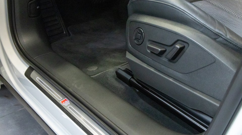 Audi e-tron 55 Black Edition S-line Sportback quattro 5d