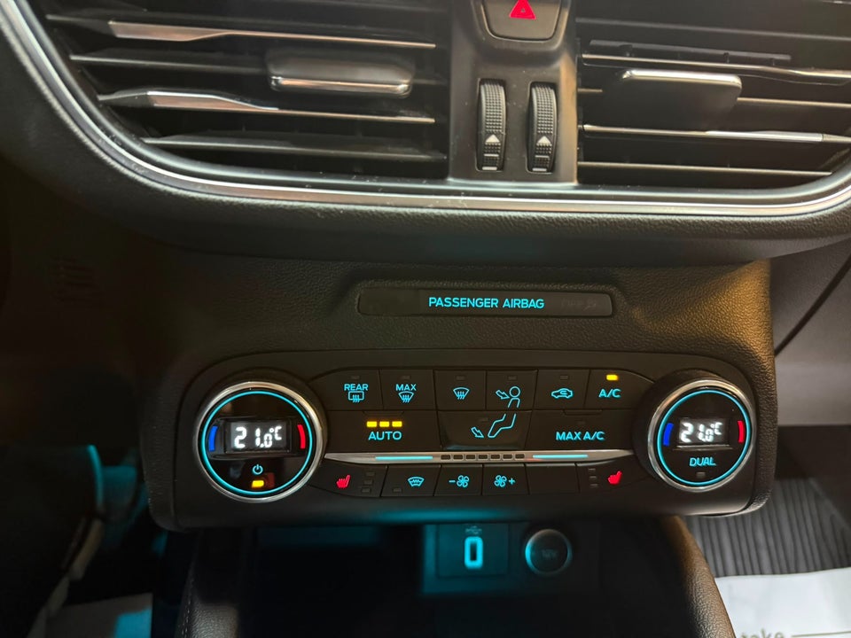 Ford Focus 1,0 EcoBoost Titanium aut. 5d