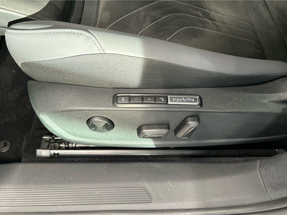 VW ID.4 77 Style+ 5d