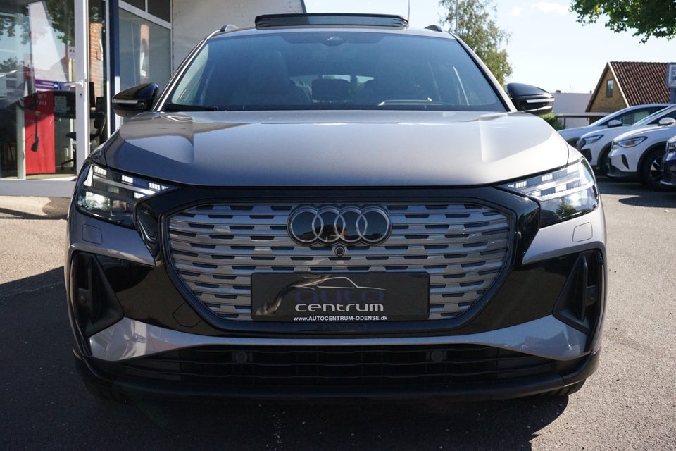 Audi Q4 e-tron 50 edition one quattro 5d