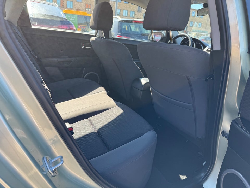 Mazda 3 1,6 Inclusive aut. 5d