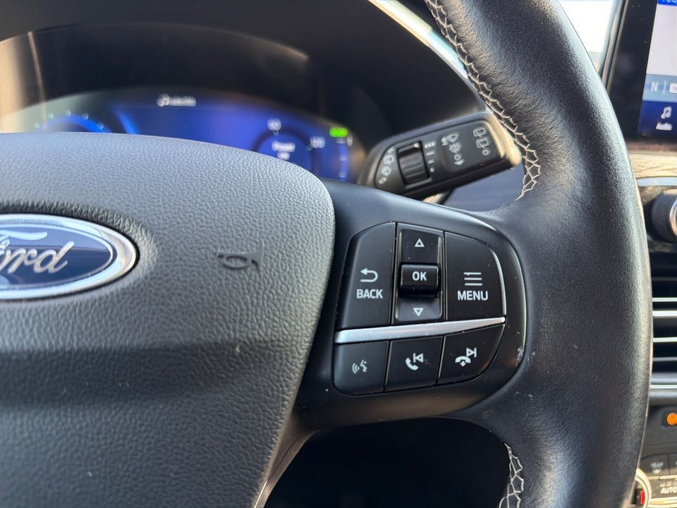 Ford Kuga 2,5 PHEV Vignale CVT 5d