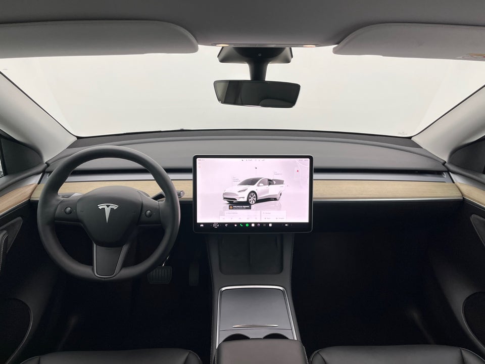 Tesla Model Y RWD 5d