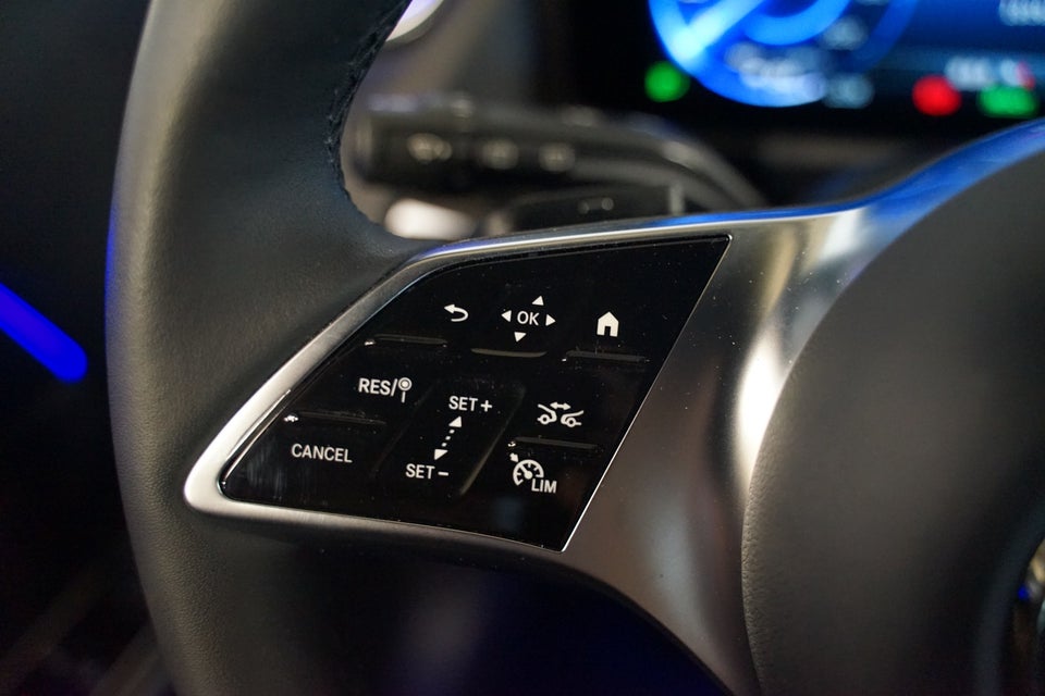 Mercedes EQA250+ Progressive 5d