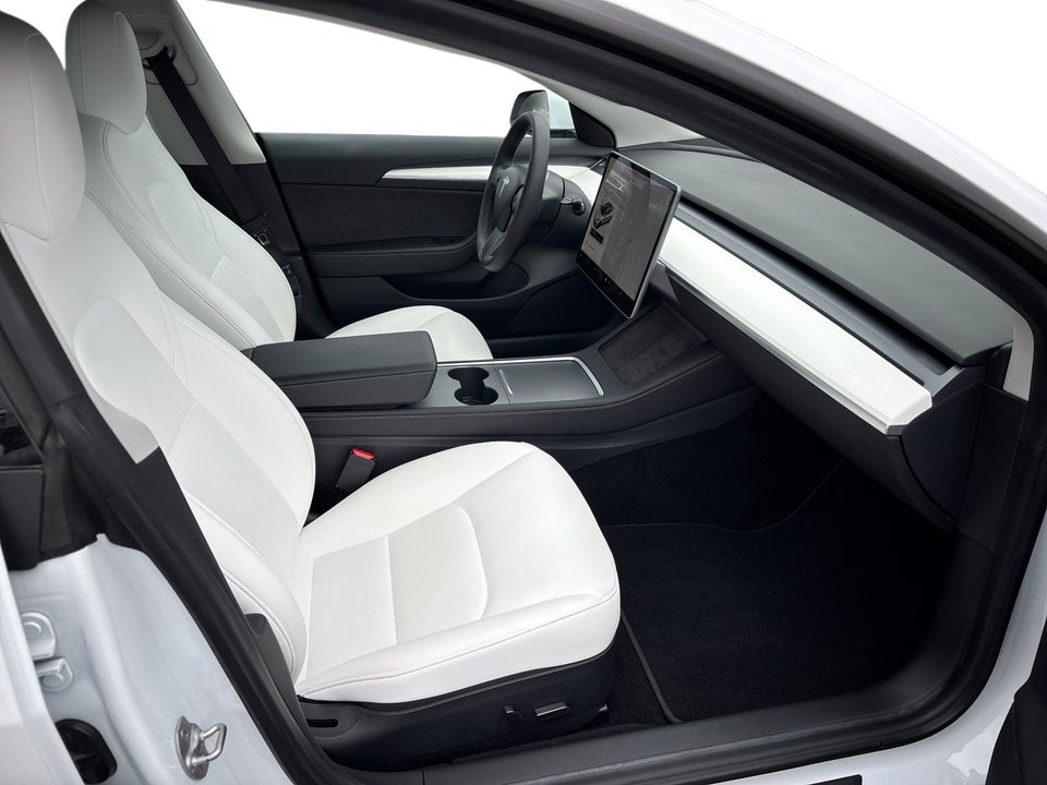 Tesla Model 3 Performance AWD 4d