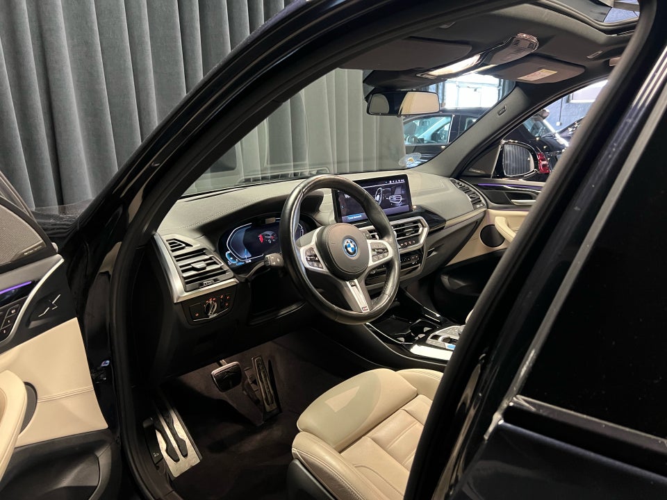 BMW iX3 Charged Plus M-Sport 5d