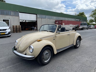 Annonce: VW 1302 1,5 Cabriolet - Pris 139.600 kr.