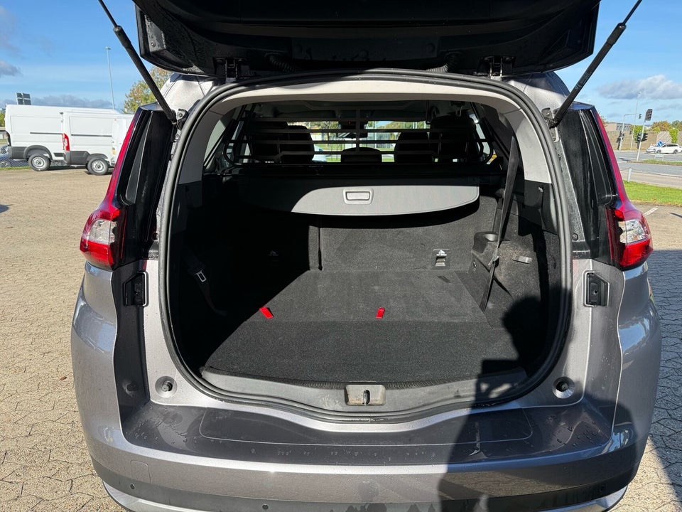 Renault Scenic IV 1,3 TCe 140 Zen EDC 5d