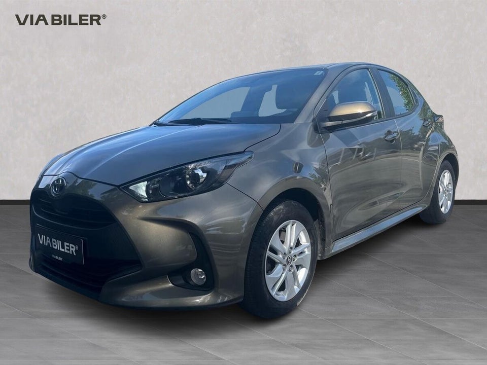 Toyota Yaris 1,5 Hybrid Active e-CVT 5d