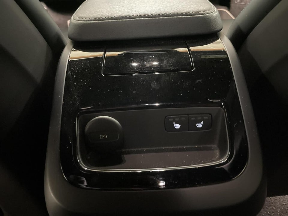 Volvo V60 2,0 T6 ReCharge R-Design aut. AWD 5d