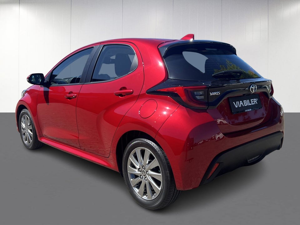 Toyota Yaris 1,5 Active Tech+ 5d