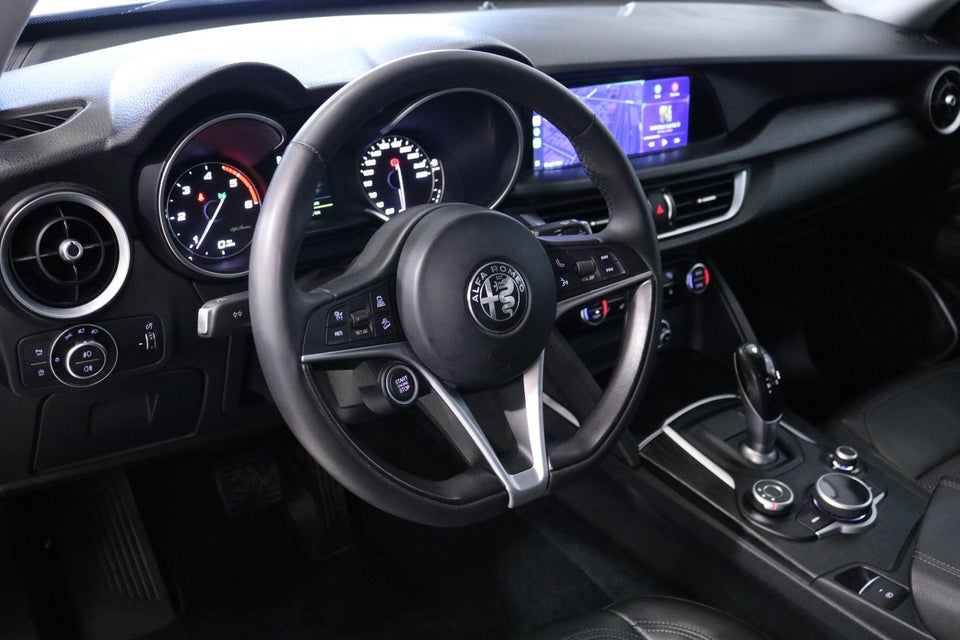 Alfa Romeo Stelvio 2,2 JTD 180 aut. 5d