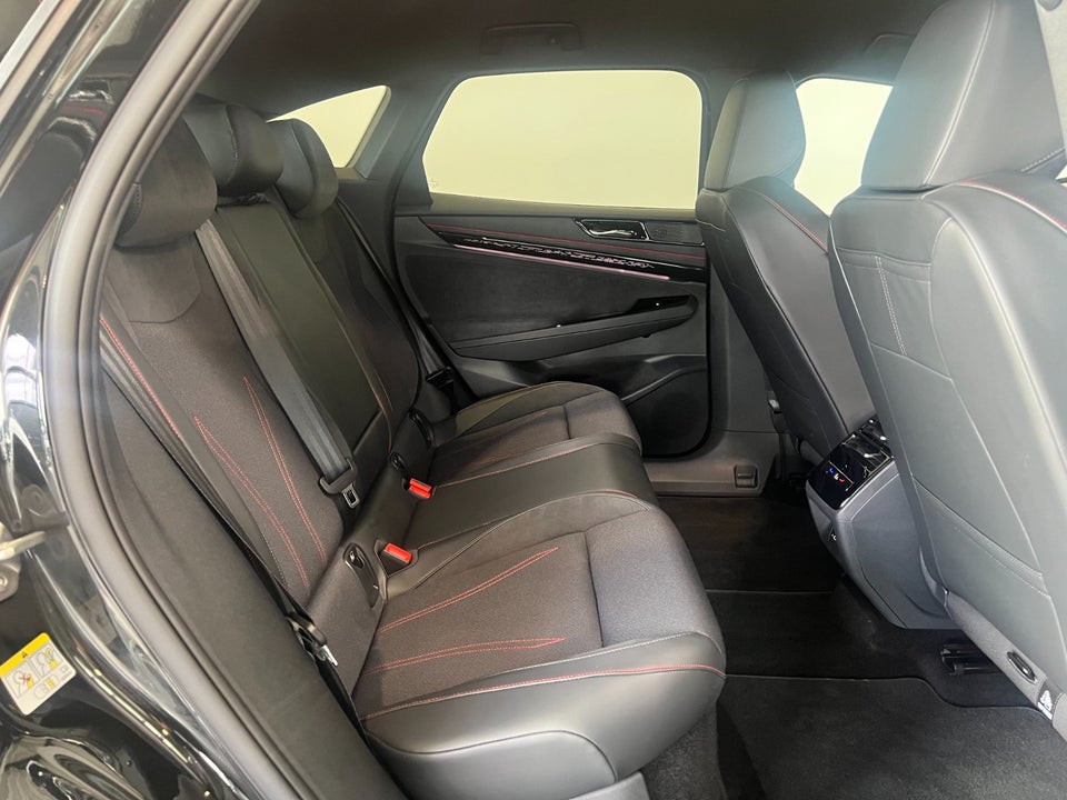 VW ID.7 86 GTX Max 4Motion 5d