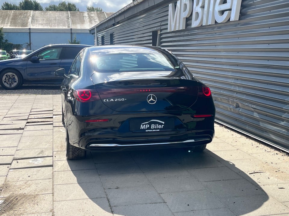 Mercedes CLA250+ electric Progressive 4d