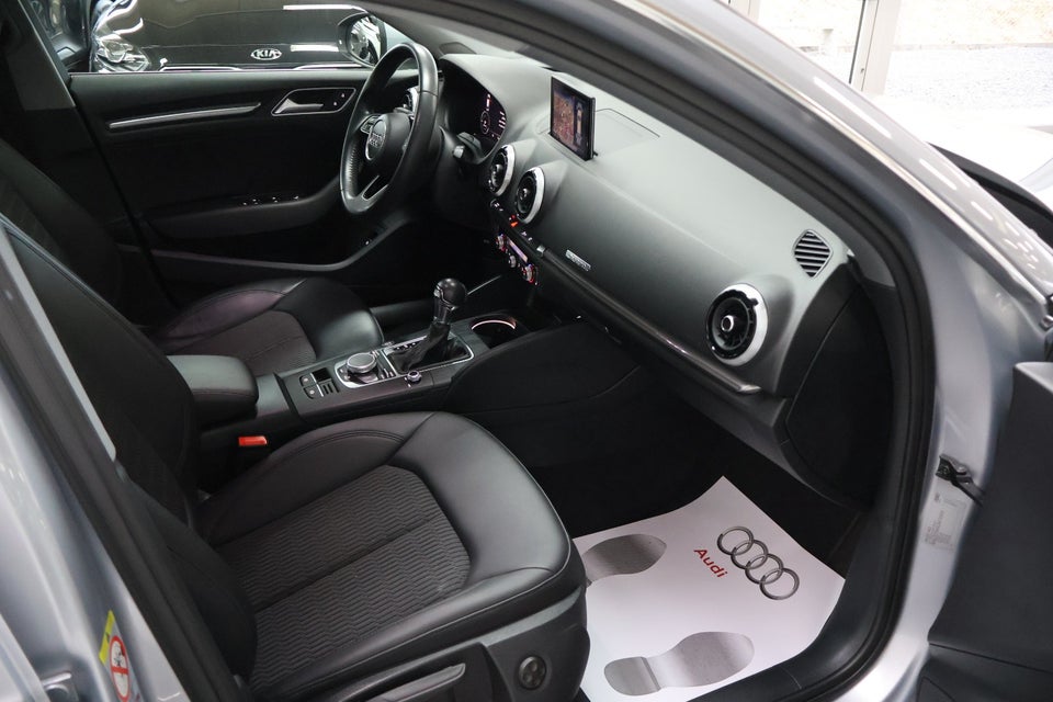 Audi A3 1,4 e-tron Sportback S-tr. 5d