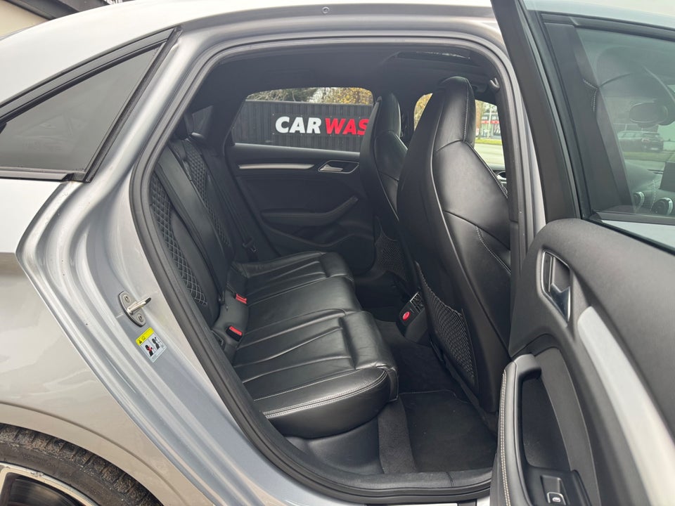 Audi S3 2,0 TFSi quattro 4d