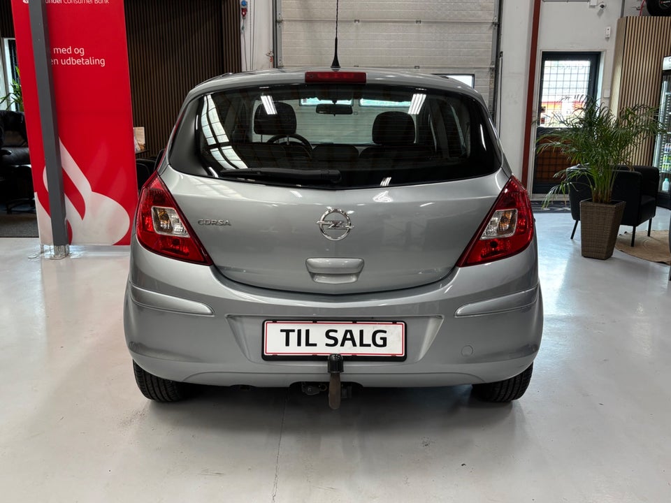 Opel Corsa 1,2 16V Enjoy 5d