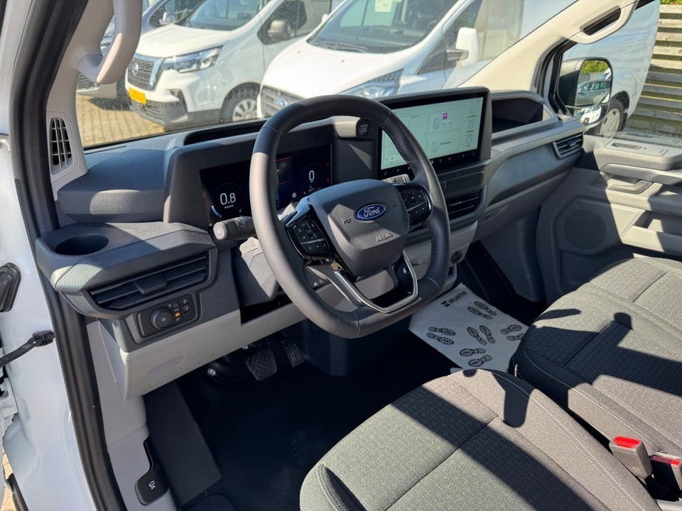 Ford Transit Custom 320 L2 2,0 EcoBlue Trend aut.