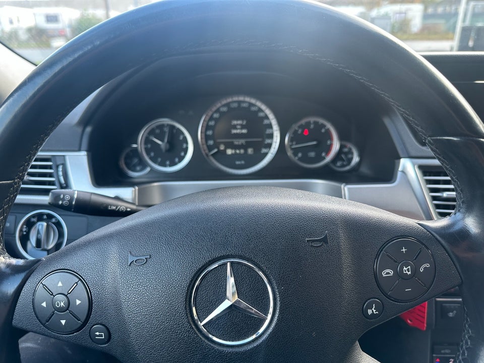 Mercedes E200 2,2 CDi Avantgarde stc. aut. BE 5d