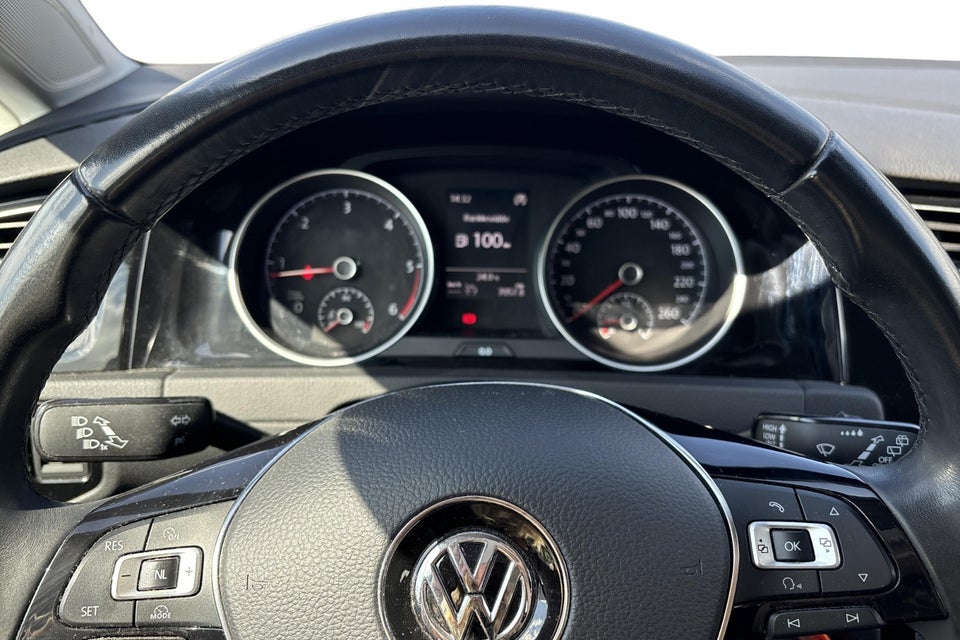 VW Golf VII 1,6 TDi 110 Allstar Variant BMT 5d