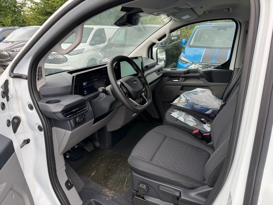 Ford E-Transit Custom 320 L1 64 Limited