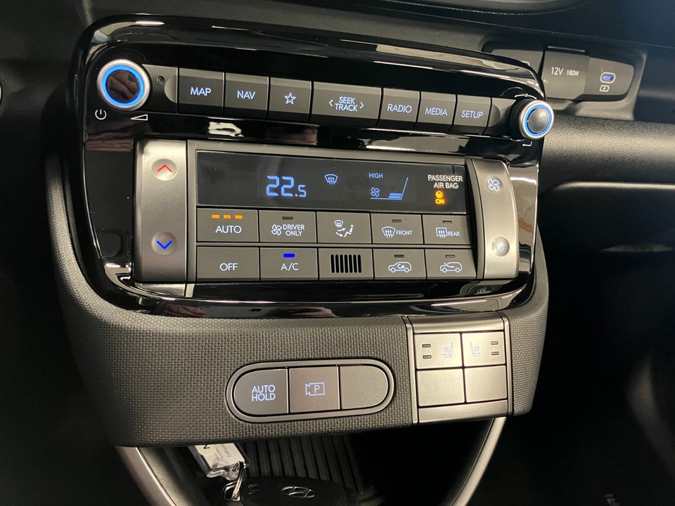 Hyundai Inster 49 Essential 5d