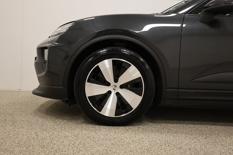 Porsche Macan 4 5d