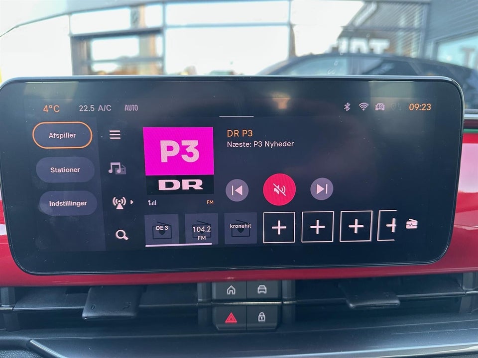 Fiat 600e 54 (RED) 5d