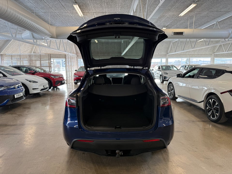 Tesla Model Y RWD 5d