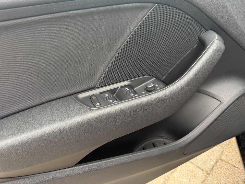 Audi A3 2,0 TDi 150 Ambition S-tr. 4d