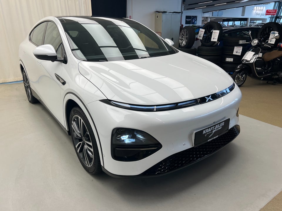 Xpeng G6 Performance 5d