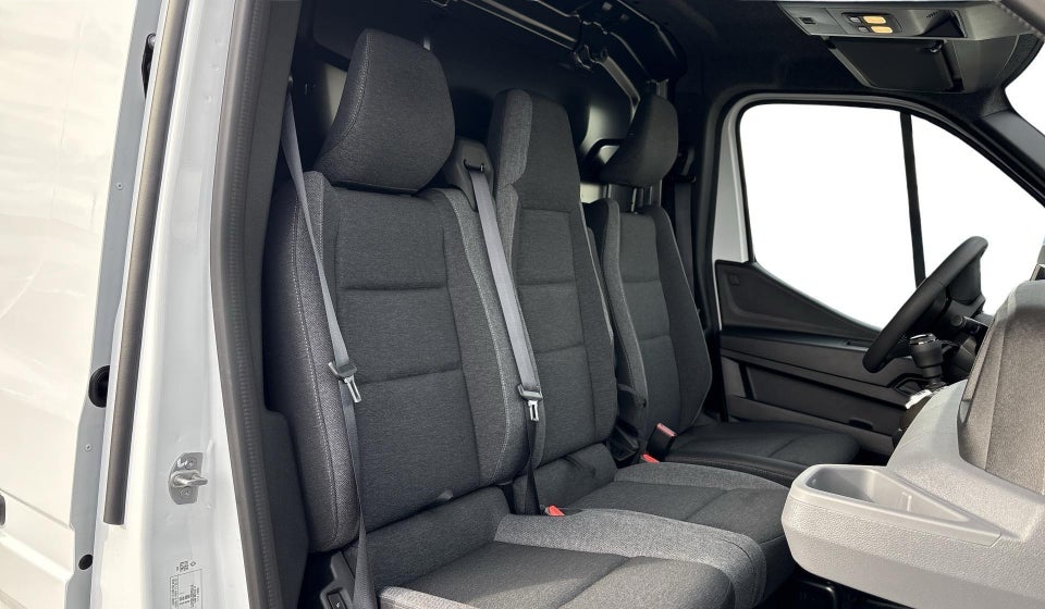 Renault Master V T35 2,0 dCi 150 L2H2 Kassevogn Tekno aut.