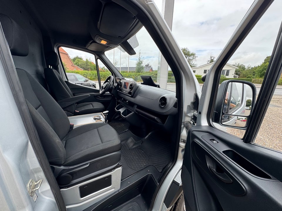 Mercedes Sprinter 316 2,2 CDi A2 Kassevogn aut. RWD