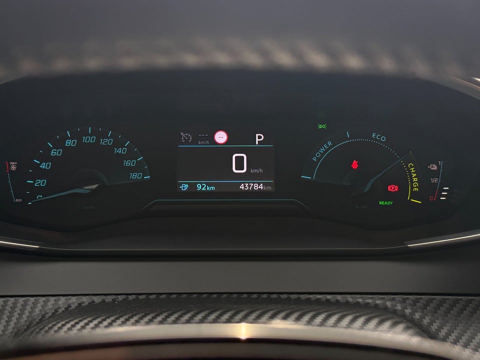 Peugeot e-2008 50 Active Pack 5d