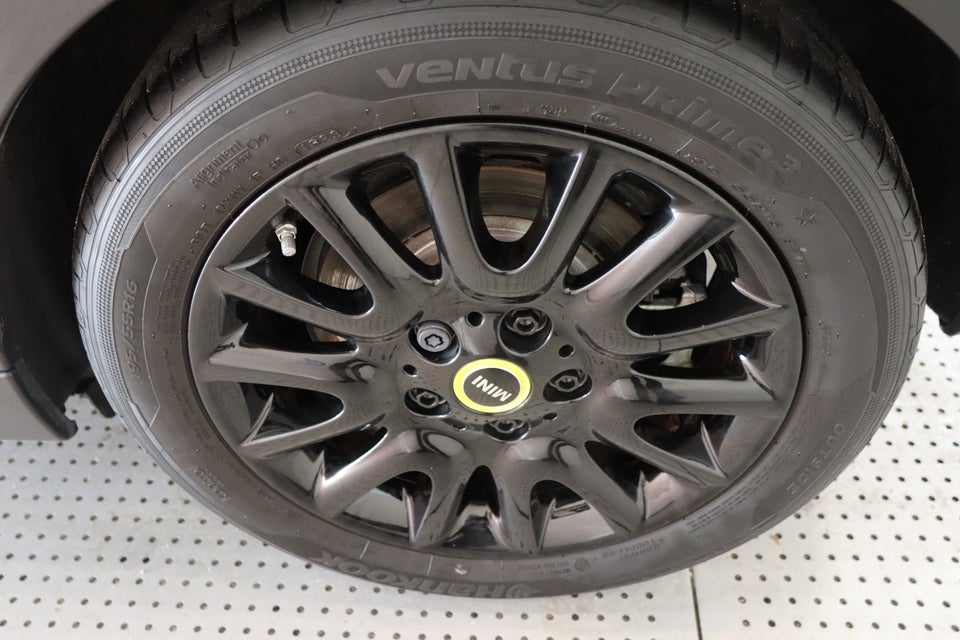 MINI Cooper SE Edition Premium Plus 3d