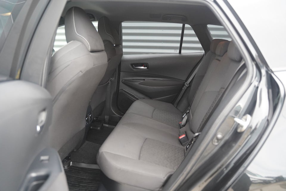 Toyota Corolla 2,0 Hybrid H3 Smart Touring Sports MDS 5d