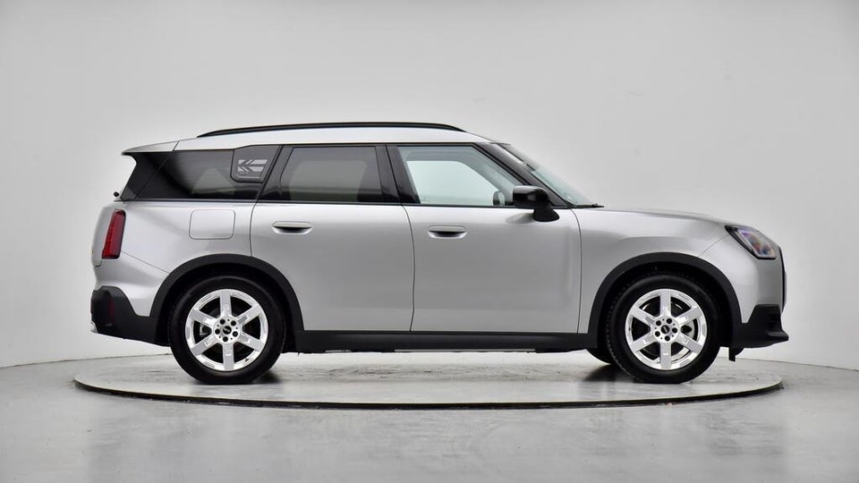 MINI Countryman SE Classic Trim M+ ALL4 5d