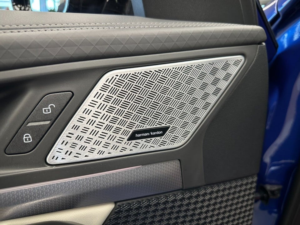 BMW iX2 eDrive20 M-Sport 5d