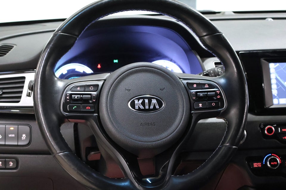 Kia Niro 1,6 PHEV Advance DCT 5d