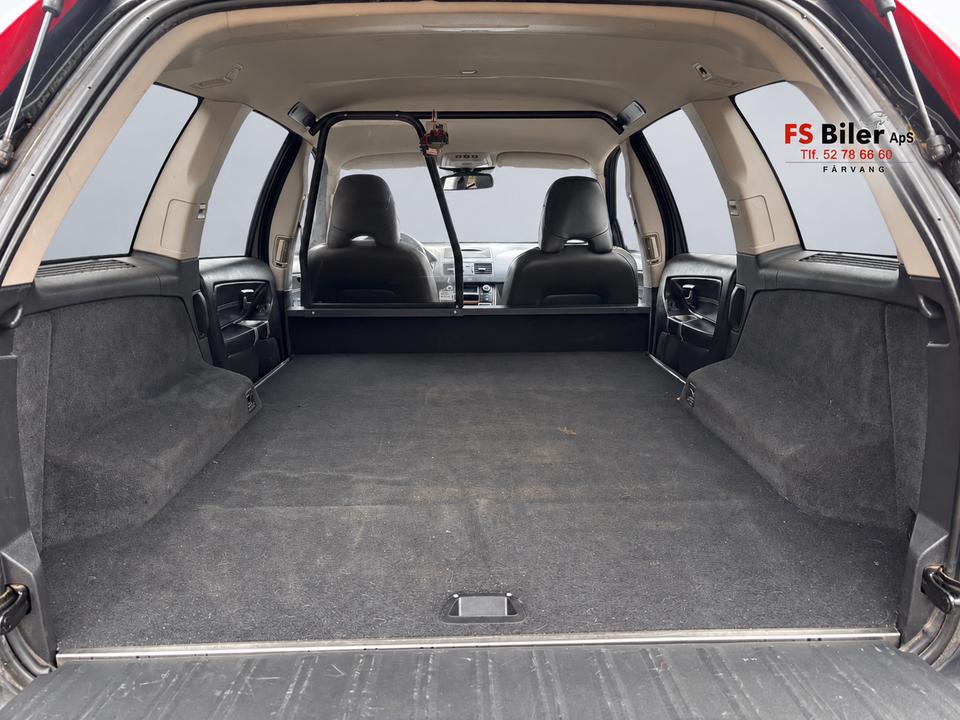 Volvo XC90 2,4 D5 185 Summum aut. AWD Van 5d
