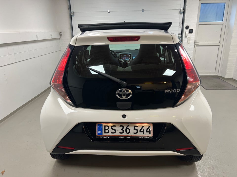 Toyota Aygo 1,0 VVT-i x-sky 5d