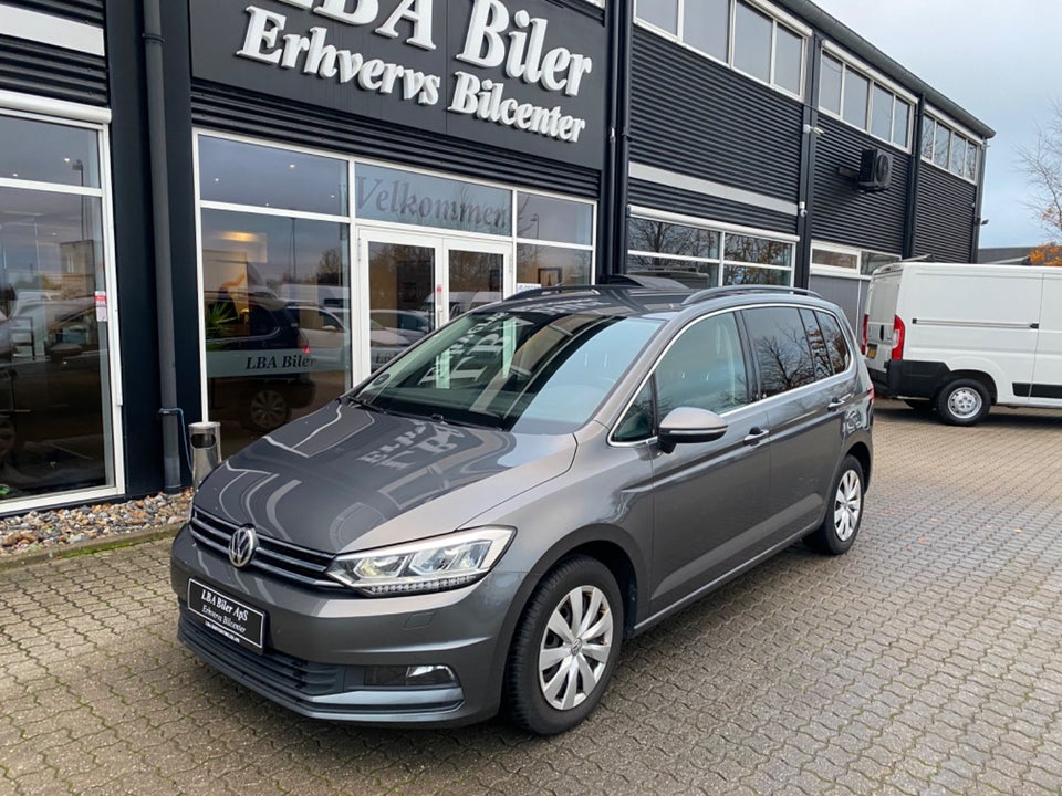 VW Touran 2,0 TDi 115 Comfortline DSG Van 5d